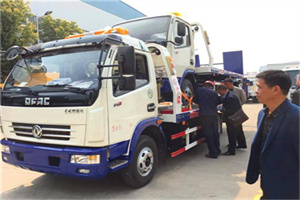 柞水汽车道路救援拖车价格